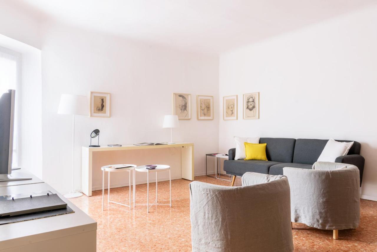 Siri Master Guest Apartment Milan Luaran gambar