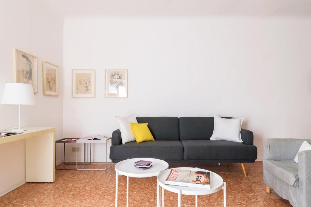 Siri Master Guest Apartment Milan Luaran gambar